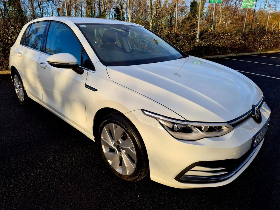 2022 Volkswagen Golf 1.5 TSI 130HP Style €24,999