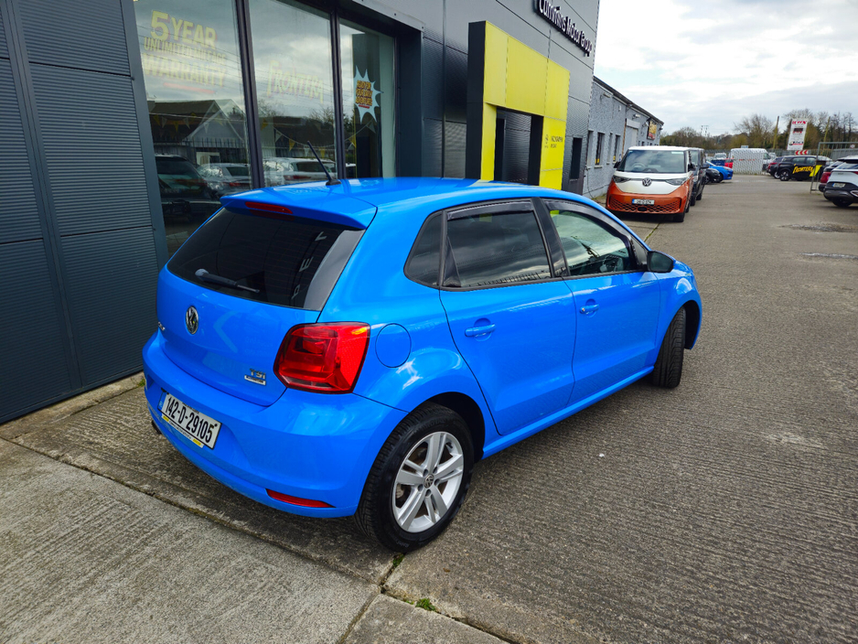 2014 Volkswagen Polo - image 6