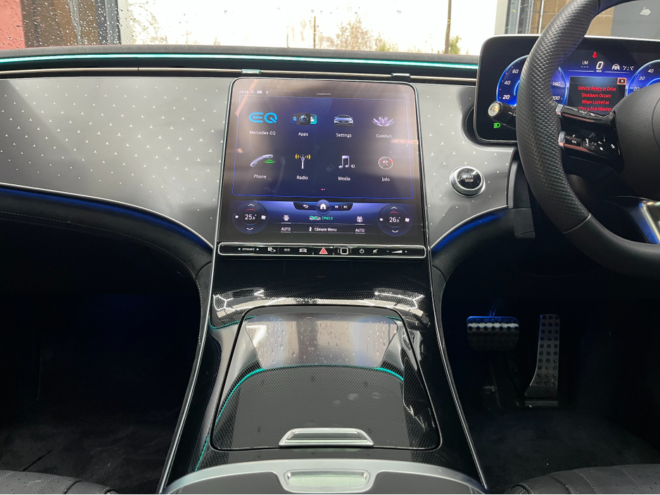 2023 Mercedes-Benz EQE €47950 2023 MERCEDES-BENZ EQE 350+ AUTOMATIC / CRUISE CONTROL / 360° PARKING CAMERA / ELECTRIC MEMORY HEATED & MASSAGING SEATS / PANORAMIC SUNROOF / PADDLE SHIFTERS / AMBIENT LIGHTS / APPLE CARPLAY €47,950