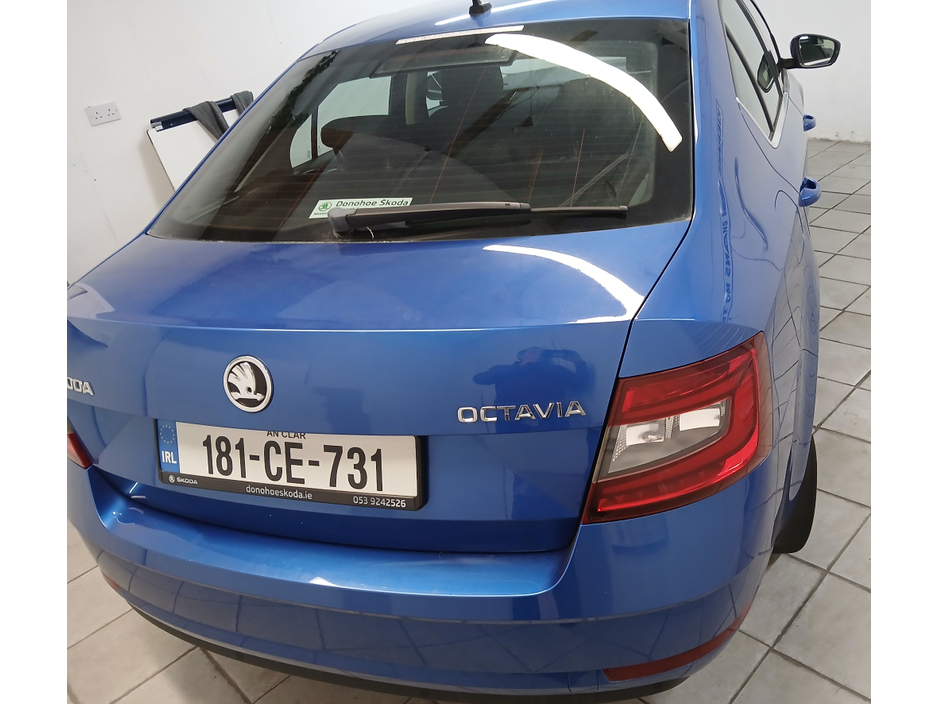 2018 Skoda Octavia - image 8