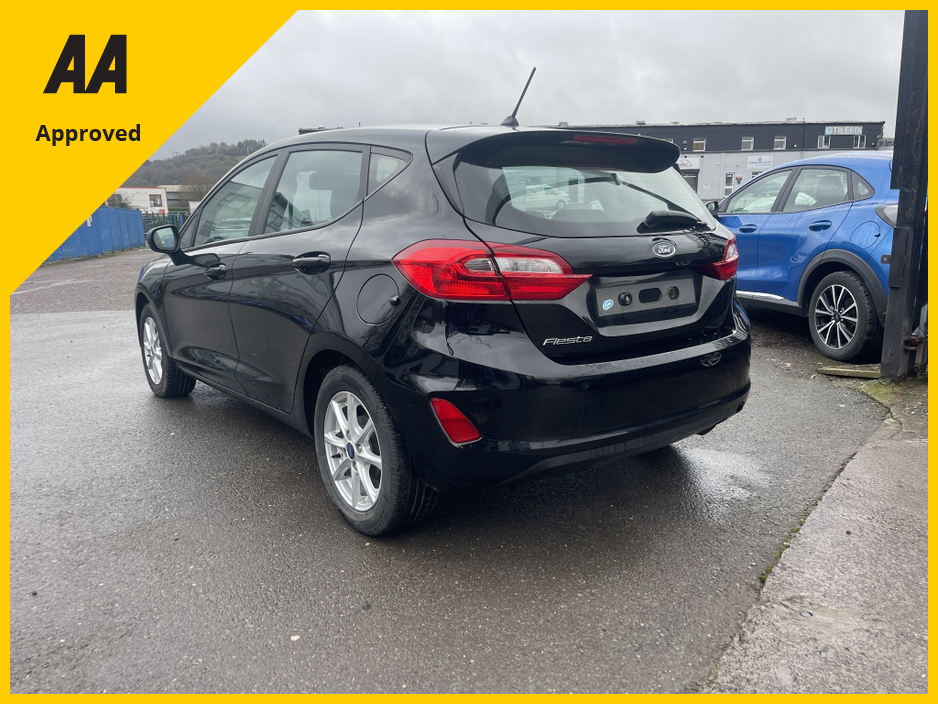 2019 Ford Fiesta - image 14