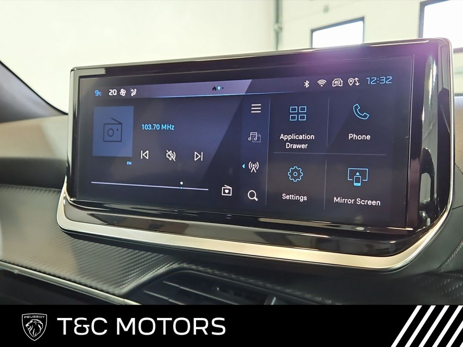 2025 Peugeot 2008 Allure Model Front + Rear Parking Sensors & Rear Camera, Bluetooth with Apple Carplay/Android Auto, Privacy Glass, Cruise Control €30,995