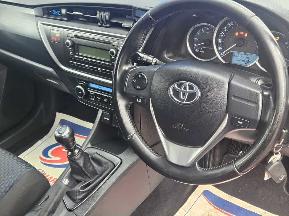 2015 Toyota Auris D-4D 90 (1.4) 5Dr Aura €8,950