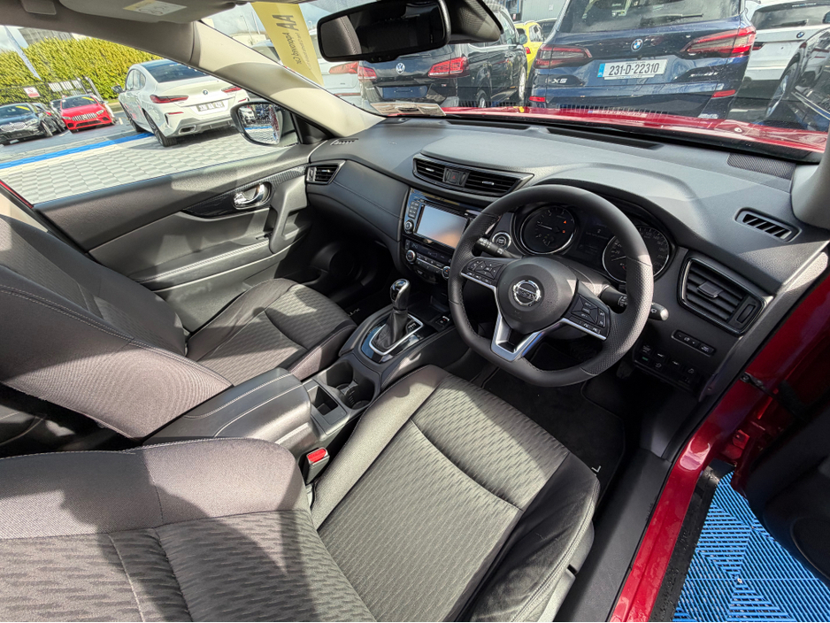 2020 Nissan X-Trail - image 18