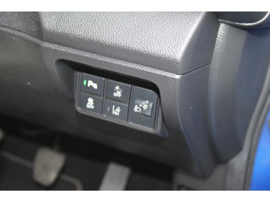 2020 Honda Civic - image 15