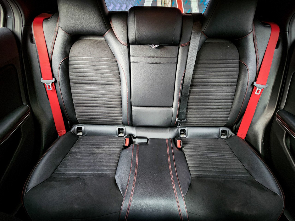 2015 Mercedes-Benz A Class - image 35