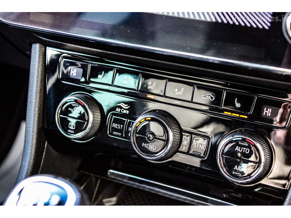 2021 Skoda Superb SUPERB SPT 2.0TDI 150HP €28,995