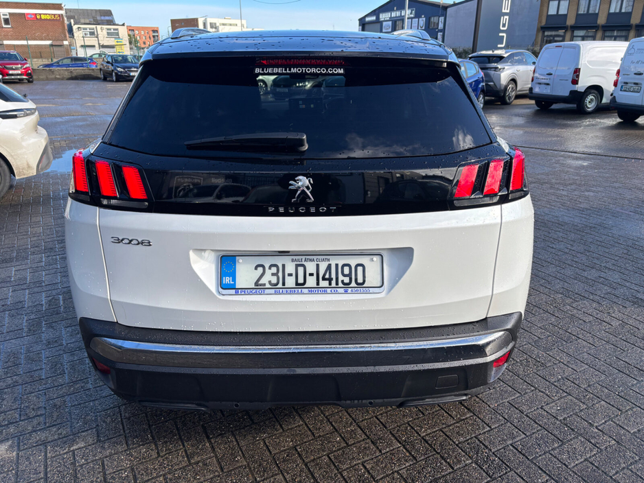 2023 Peugeot 3008 1.2 PureTech 130bhp Auto 6.4 Allure €31,950