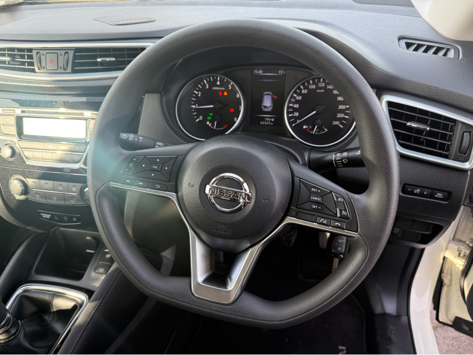 2020 Nissan Qashqai - image 11