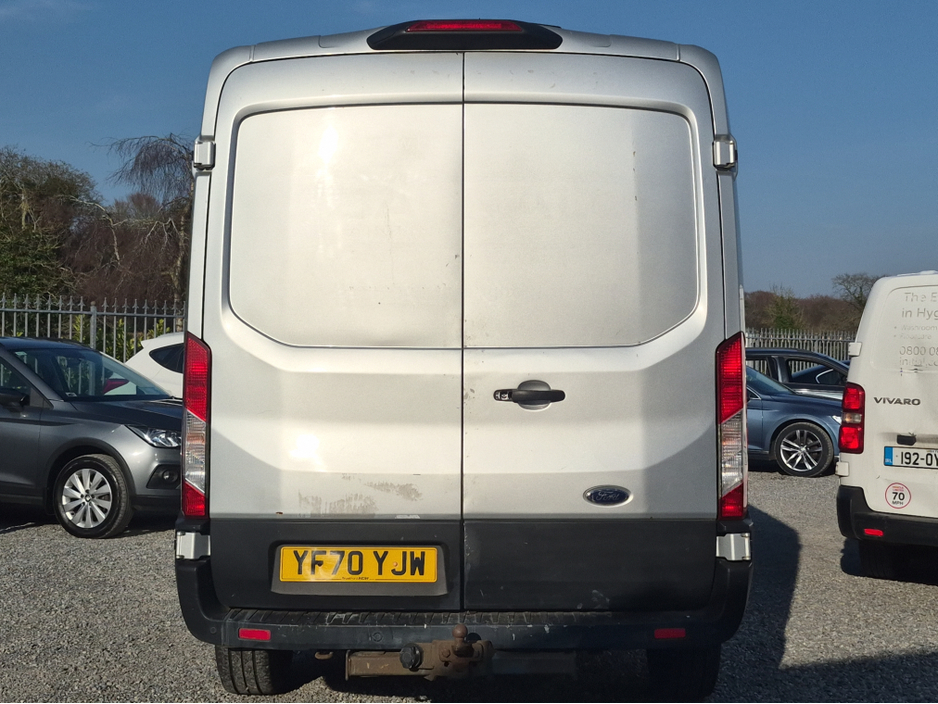 2020 Ford Transit - image 6