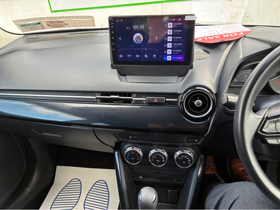 2017 Mazda Demio - image 22