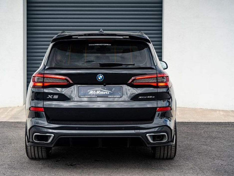 2021 BMW X5 XDRIVE45E M SPORT €53,450