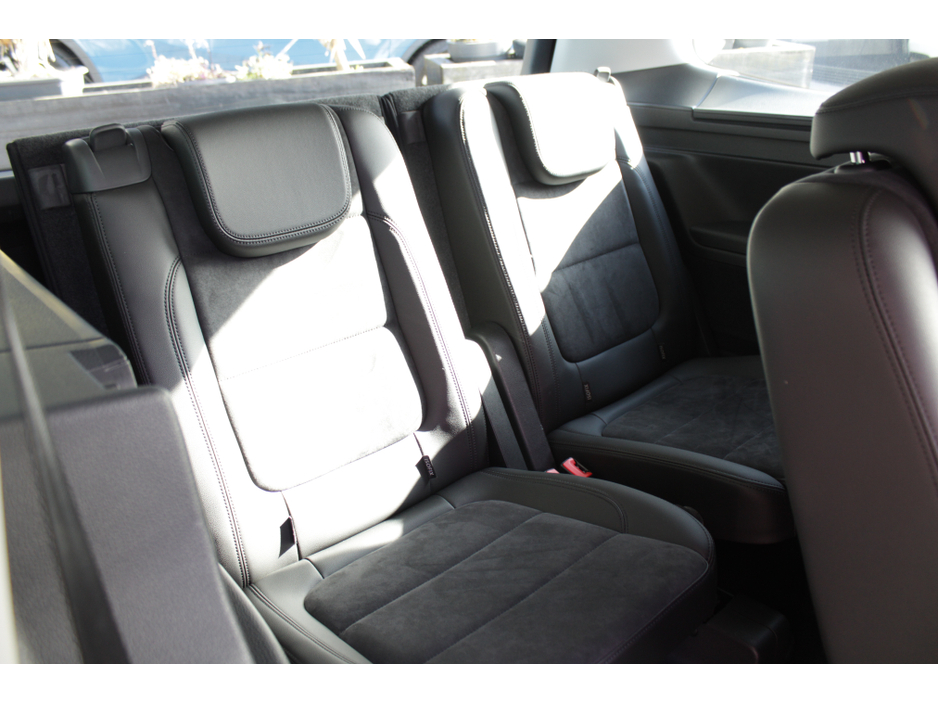 2019 Volkswagen Sharan - image 20