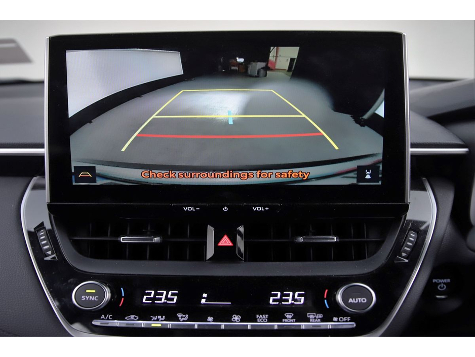 2024 Toyota Corolla - image 19