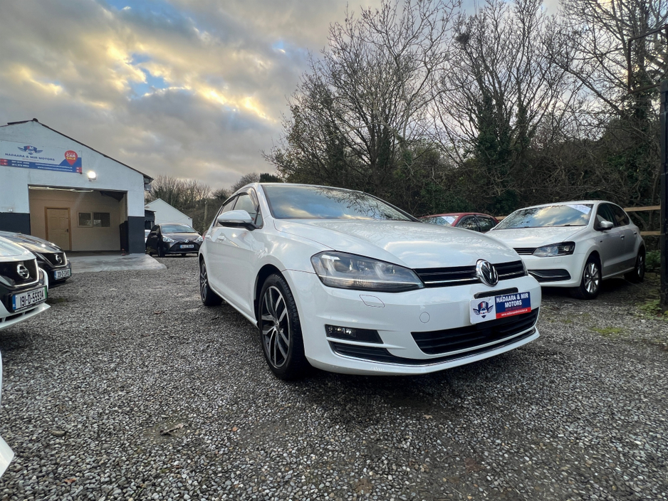 2017 Volkswagen Golf DBA-6RCJZ €16,500