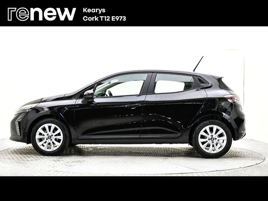 2025 Renault Clio - image 7