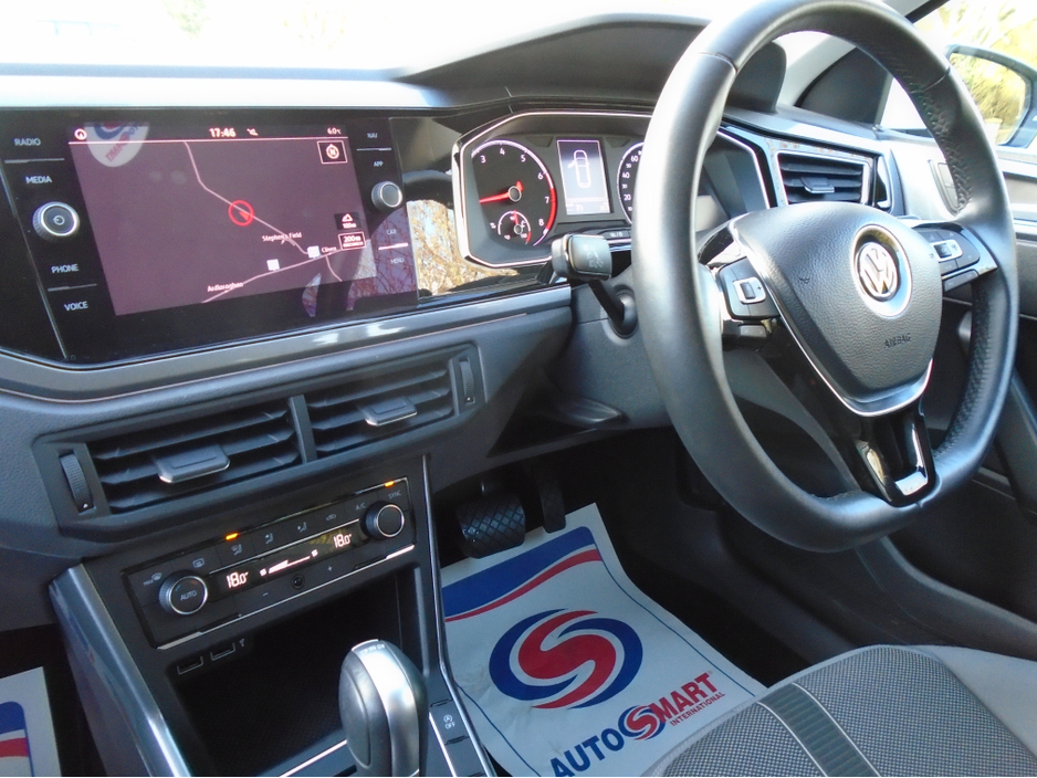 2018 Volkswagen Polo - image 28