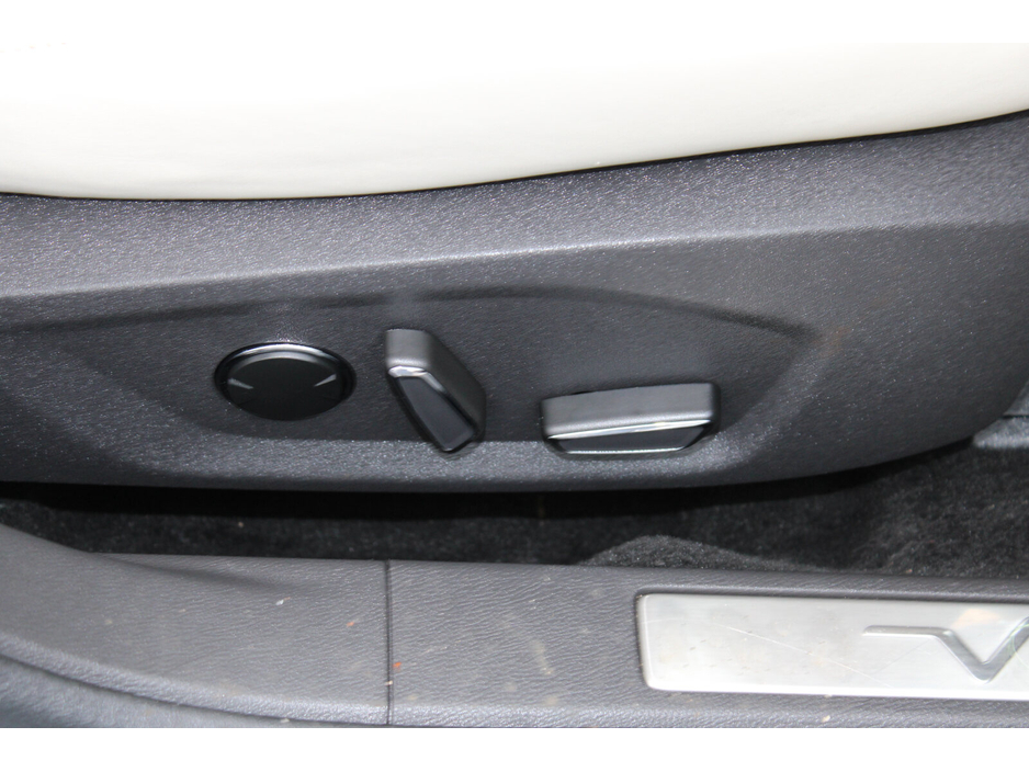 2019 Ford Mondeo - image 17