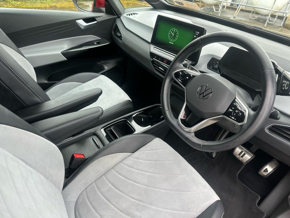 2023 Volkswagen ID.3 - image 6