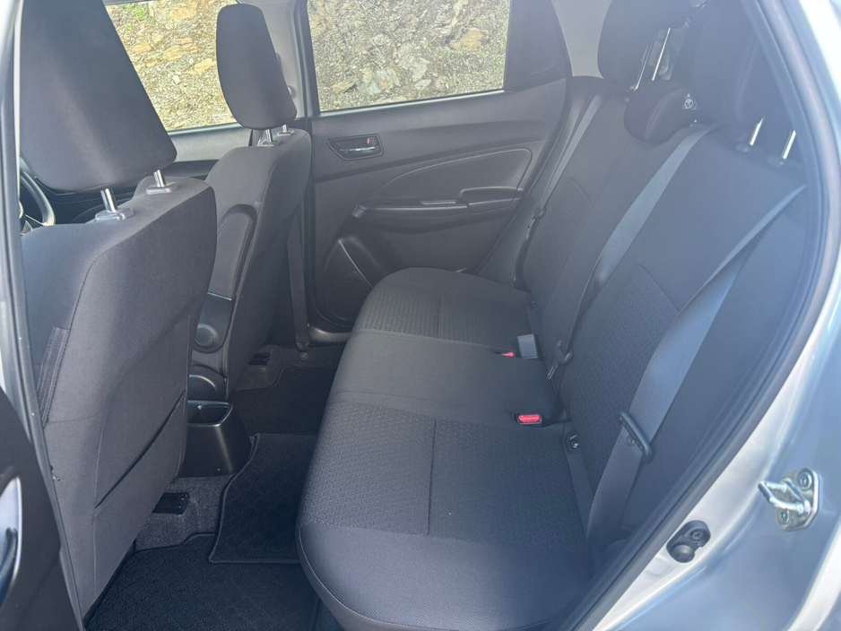 2021 Suzuki Swift - image 10