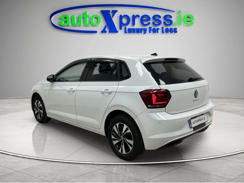 2021 Volkswagen Polo 1.0 TSI Automatic, Reversing camera LOW MILES €20,495