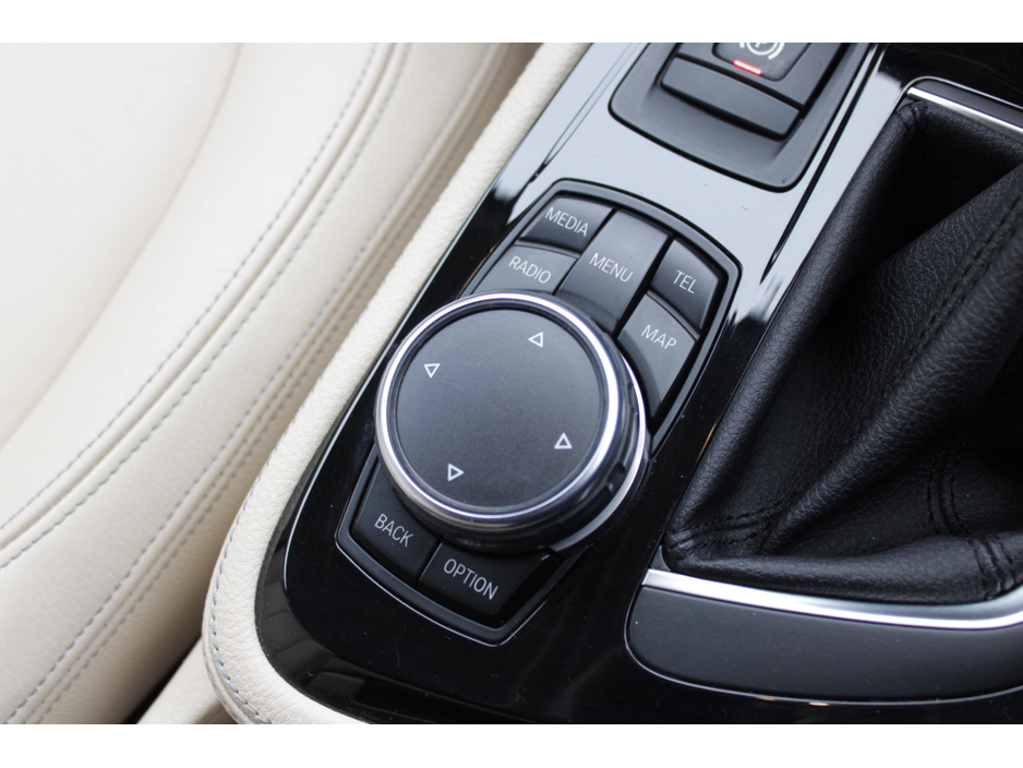 2016 BMW 2 Series Active Tourer - image 17