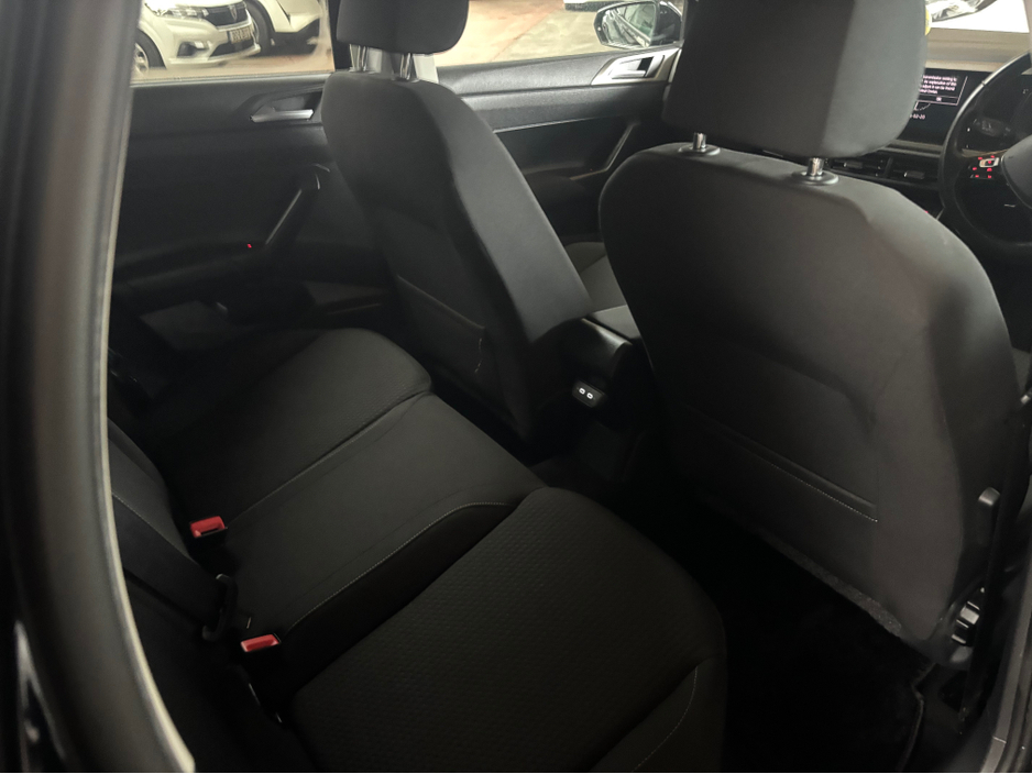 2022 Volkswagen Polo 1.0 TSI automatic €20,750