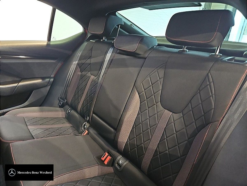 2021 Skoda Octavia - image 17