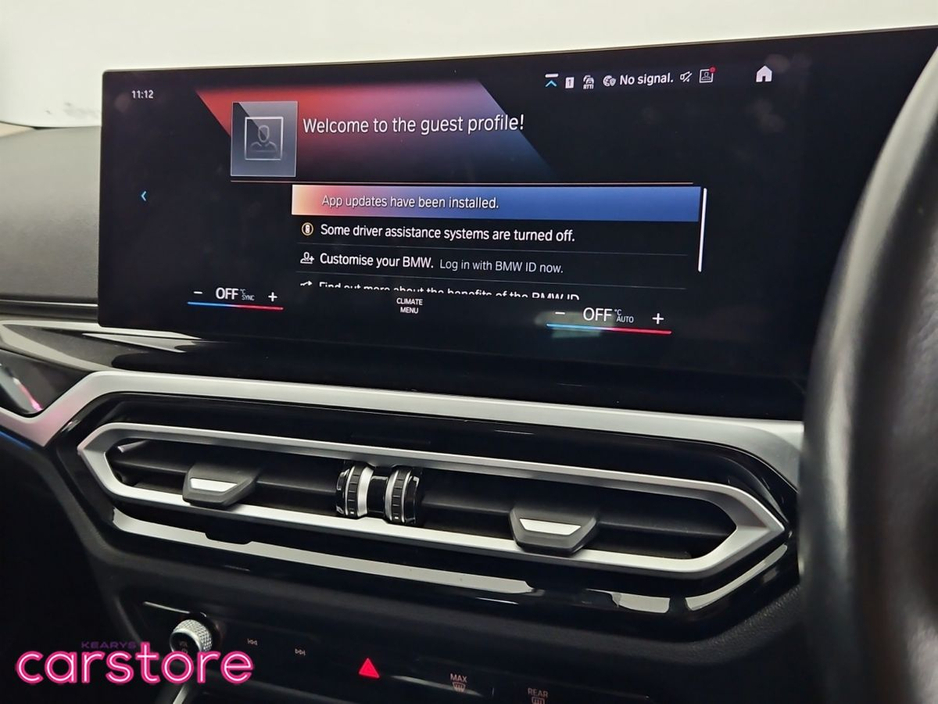 2023 BMW 3 Series - image 21