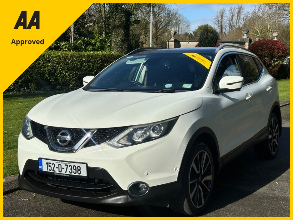 2015 Nissan Qashqai - image 2