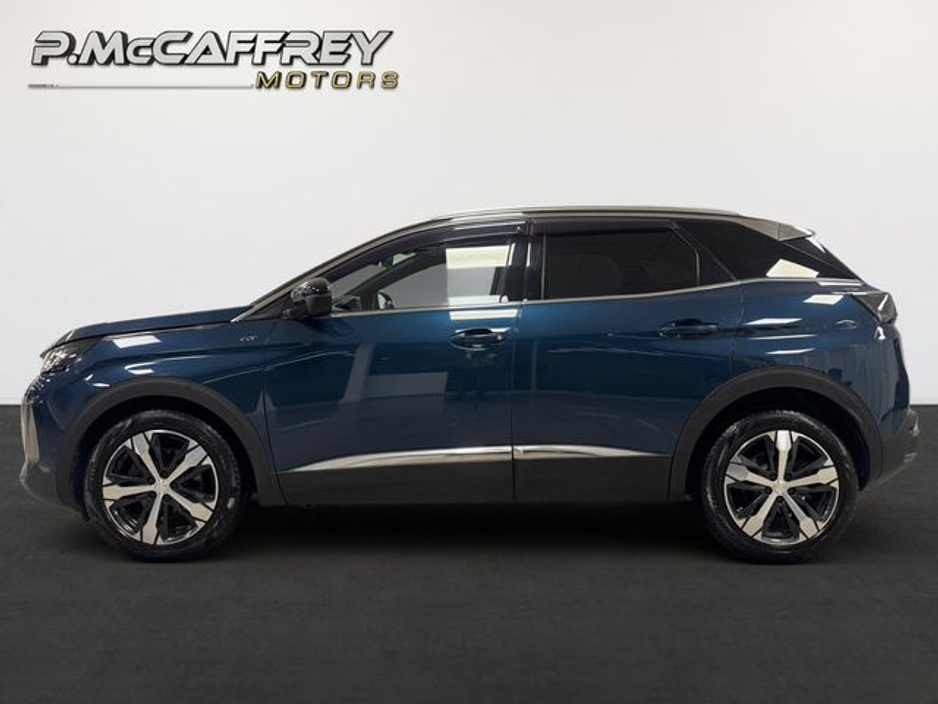 2021 Peugeot 3008 - image 8