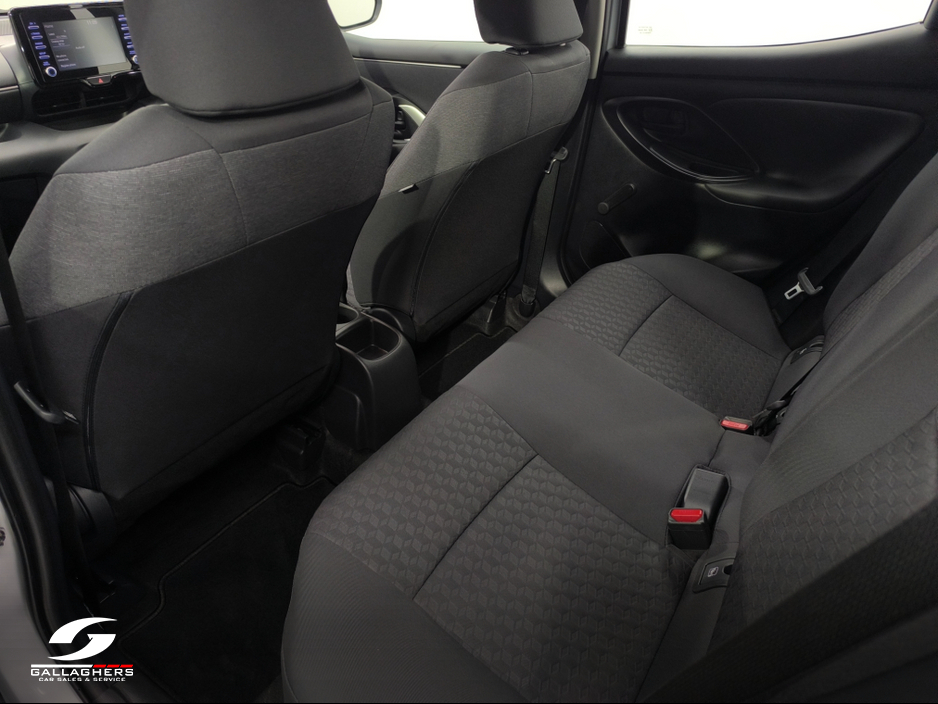 2024 Toyota Yaris (241) LUNA 1.5 PETROL IRISH CAR 1 OWNER €22,495