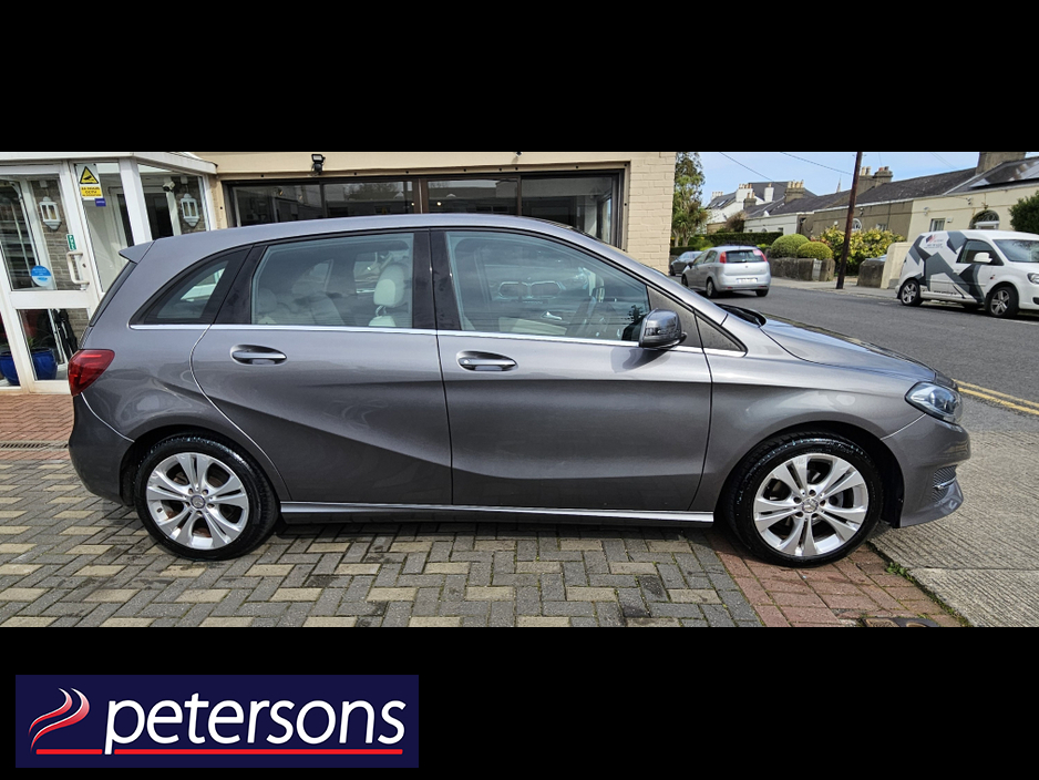 2015 Mercedes-Benz B Class - image 11