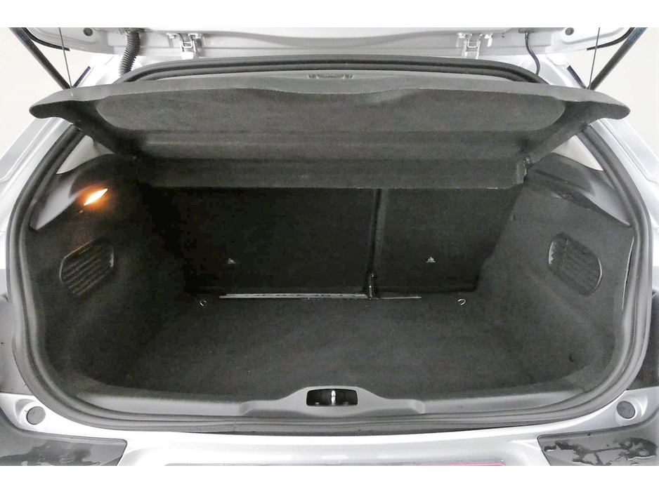 2017 Citroen C4 Cactus - image 21