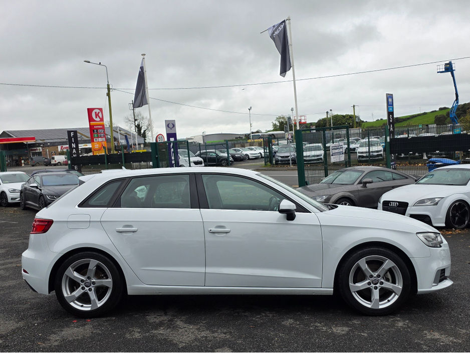 2018 Audi A3 1.4 FULL LEATHER SEATS / VIRTUAL COCKPIT - SMARTPHONE INTERFACE- SATNAV - VIRTUAL COCKPIT - NAVIGATION REVERSING CAMERA -BLIND SPOT - PARKING SENSORS- LEATHER €17,950