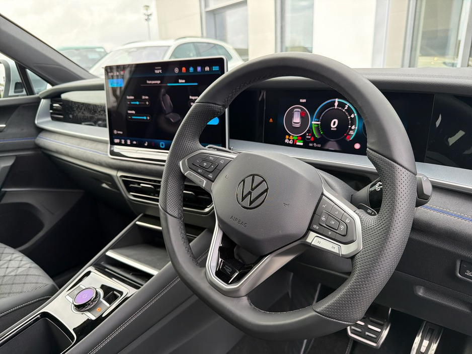 2026 Volkswagen Tayron - image 32