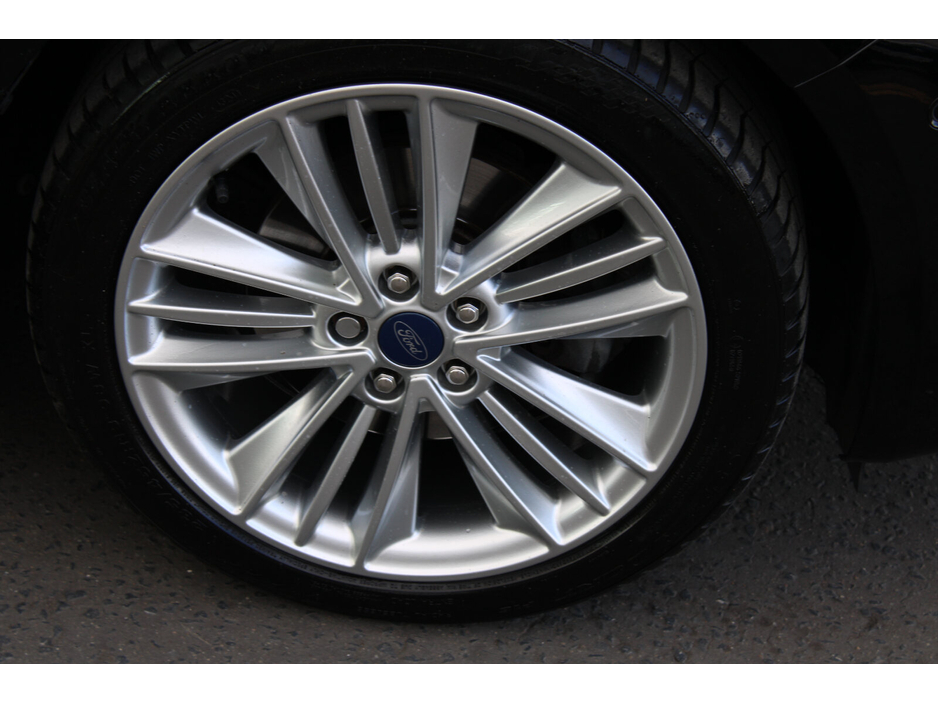 2019 Ford Mondeo - image 10