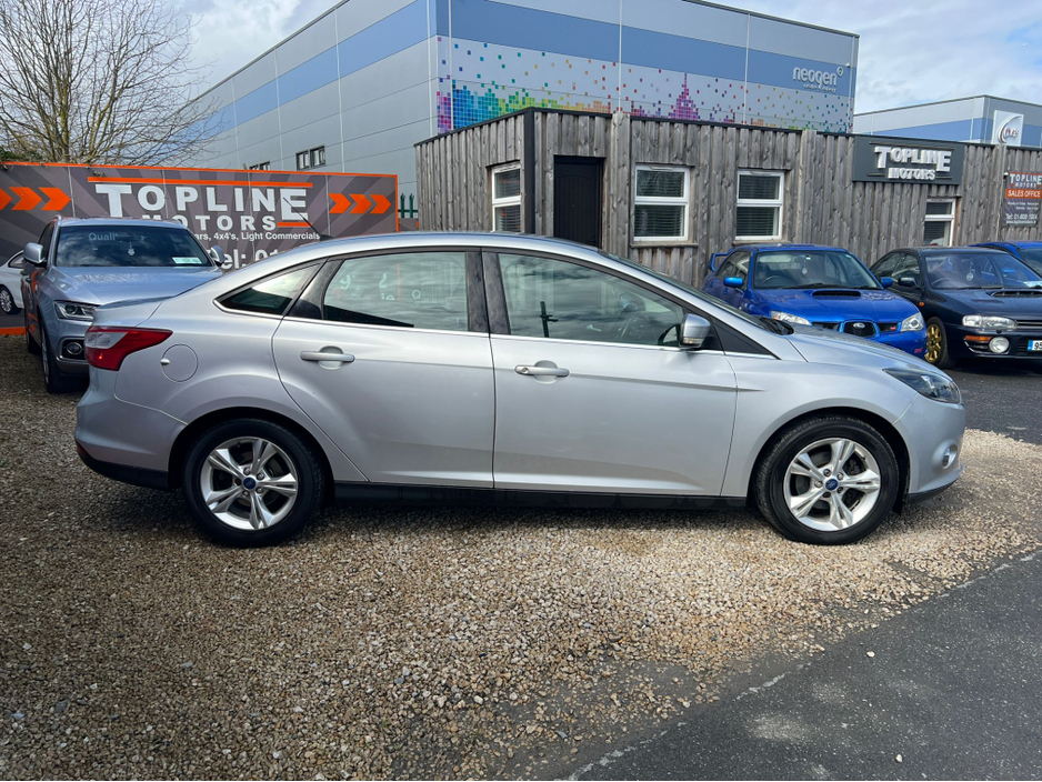 2013 Ford Focus - image 3