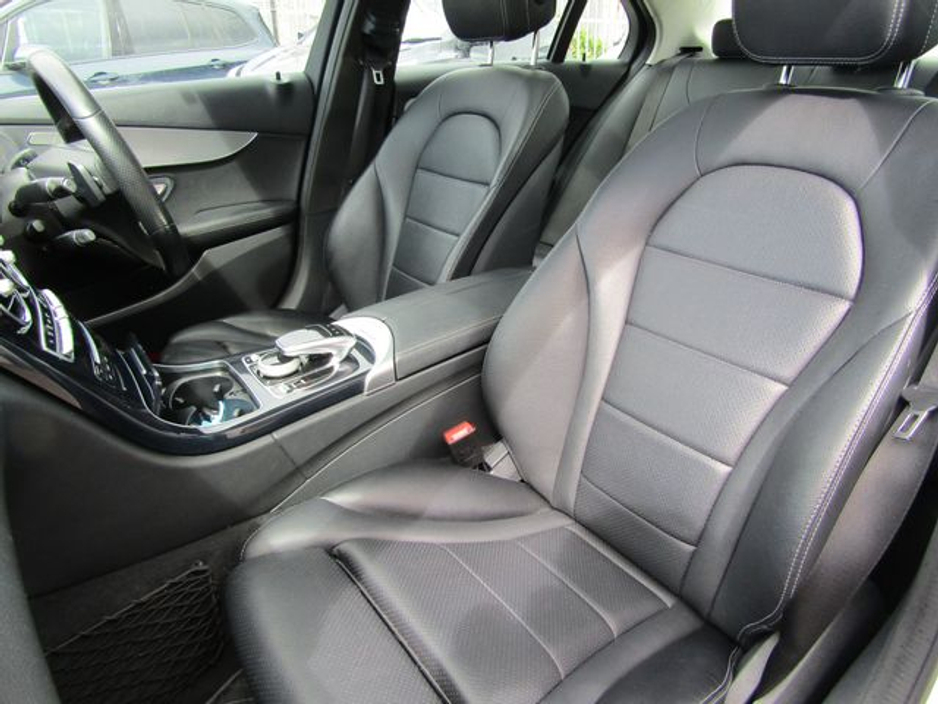 2016 Mercedes-Benz C Class - image 13