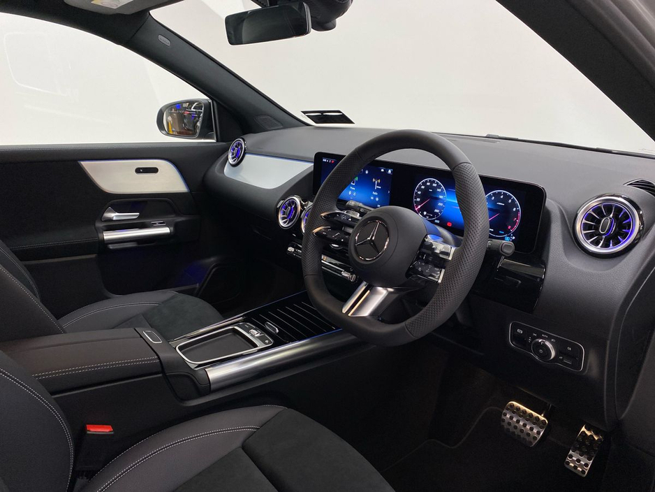 2026 Mercedes-Benz GLA Class - image 9