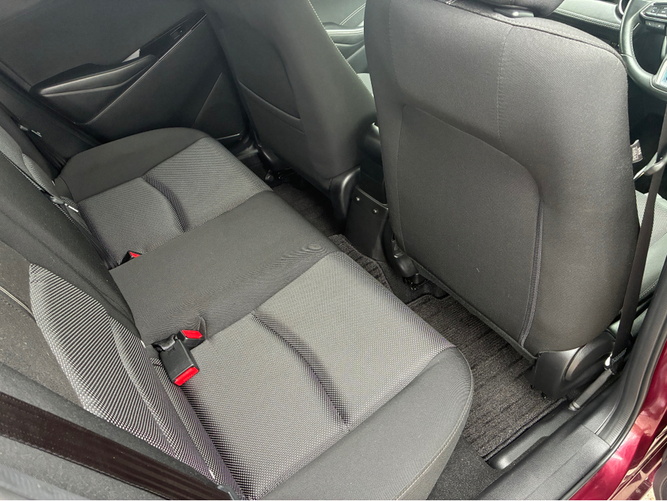 2017 Mazda Demio - image 6