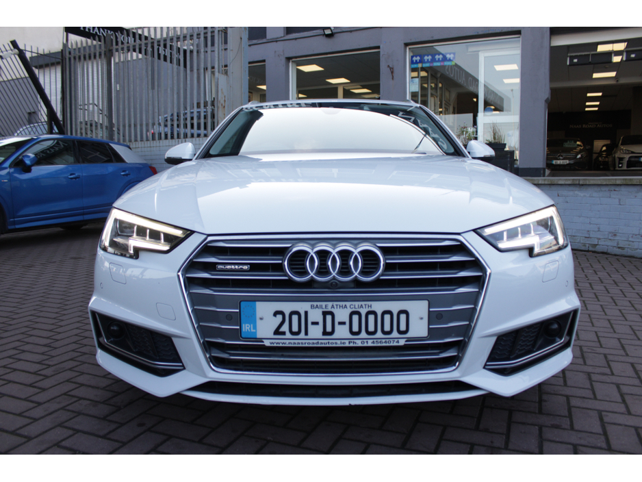 2020 Audi A4 - image 9