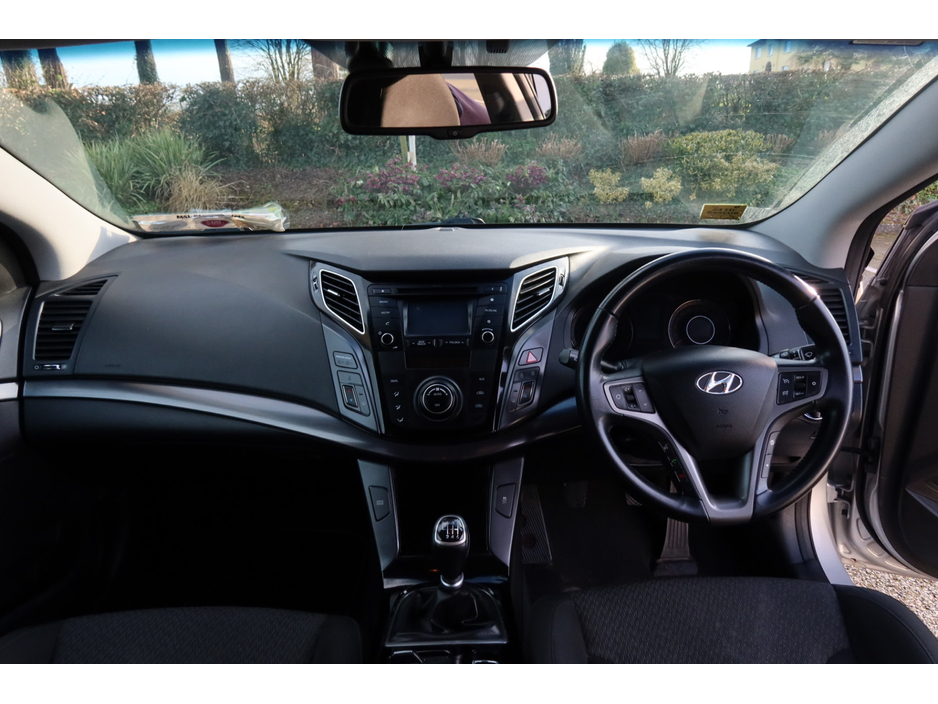 2016 Hyundai i40 - image 15