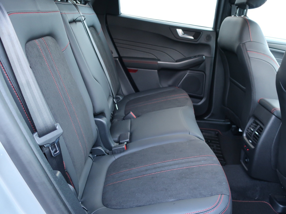 2026 Ford Kuga 2.5 Duratec 243PS PHEV ST-Line X Ed Auto €48,995