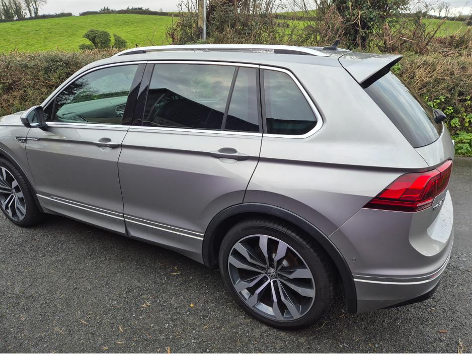 2020 Volkswagen Tiguan R-LINE TECH TDI S- DSG €33,950