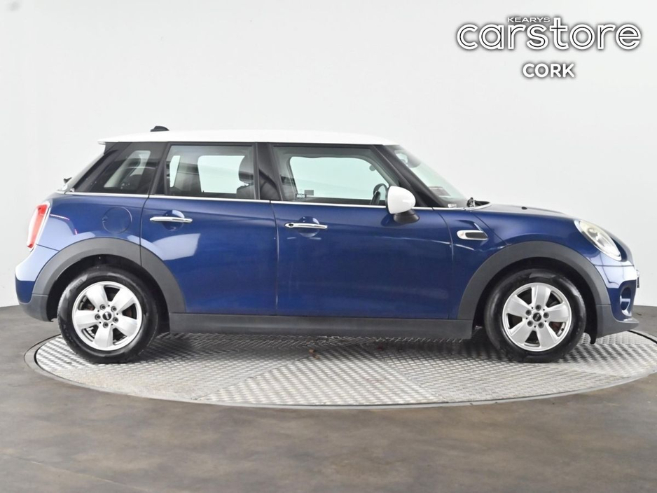 2018 MINI Hatch - image 2
