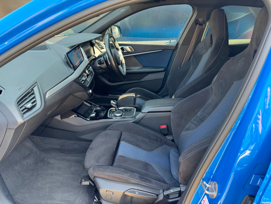 2020 BMW M1 - image 18