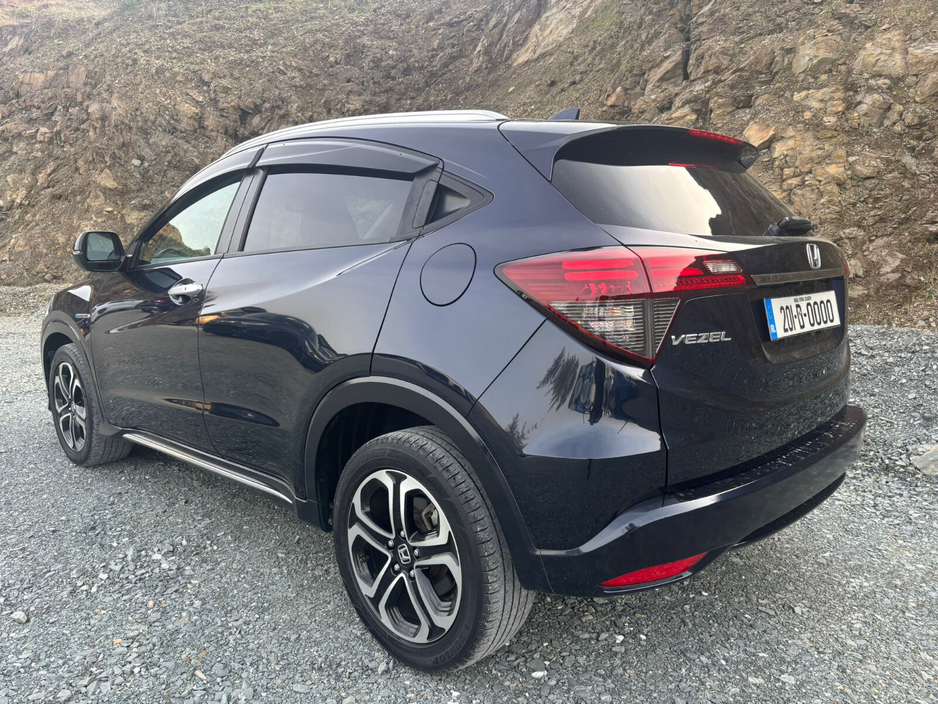 2020 Honda Vezel - image 4
