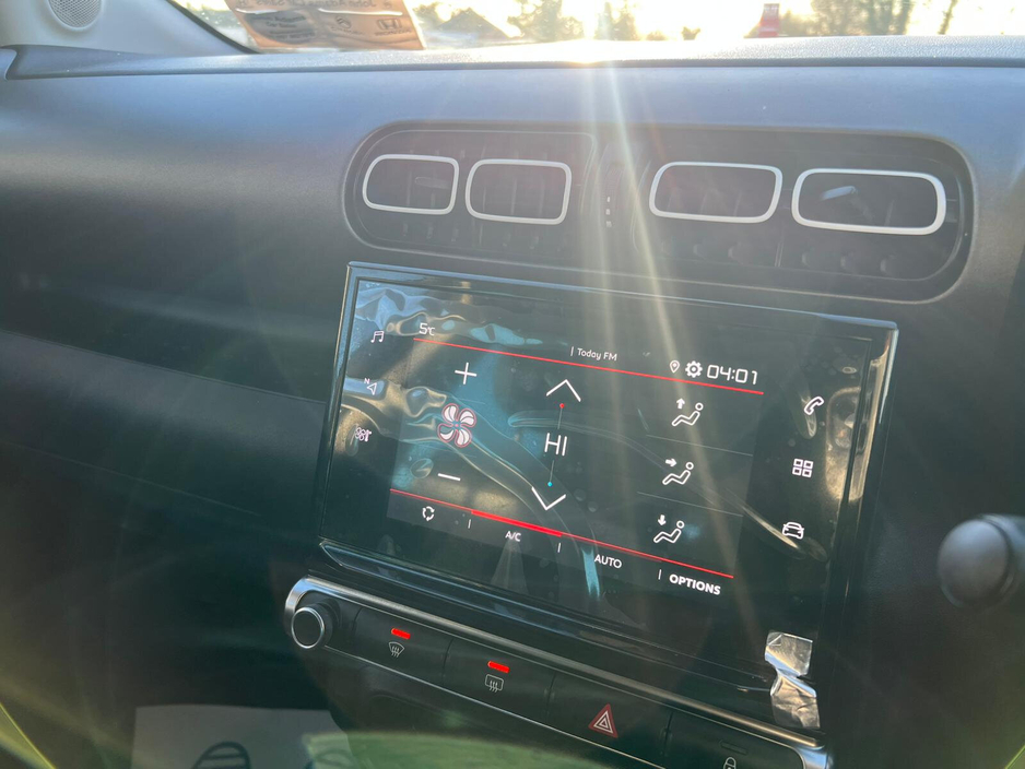 2024 Citroen C3 Aircross FLAIR BlueHDi 110 €22,950