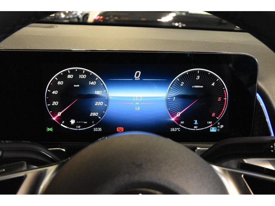 2026 Mercedes-Benz GLB - image 11